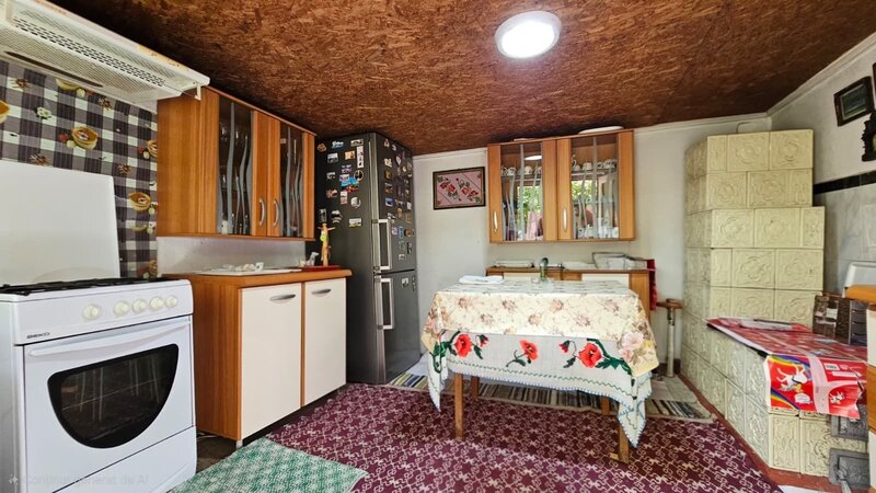 Munteni- Buzau, Casa 4 camere, 80 mp cu teren de 1.912 mp