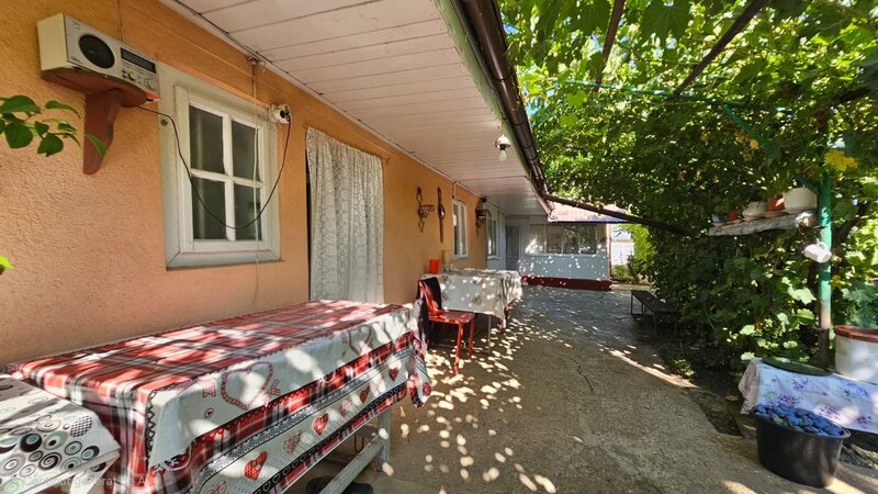 Munteni- Buzau, Casa 4 camere, 80 mp cu teren de 1.912 mp